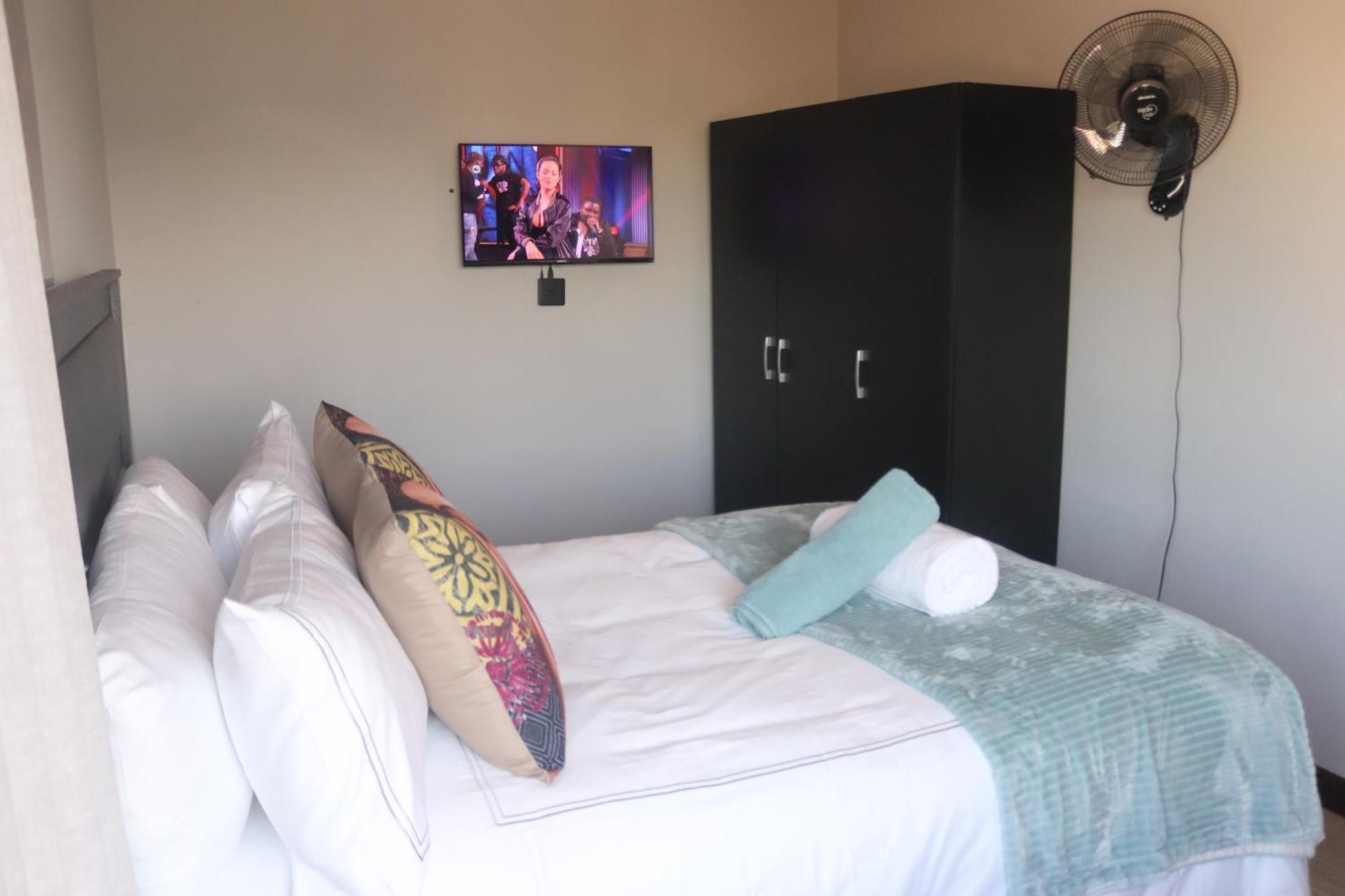 Trinity Homestay *